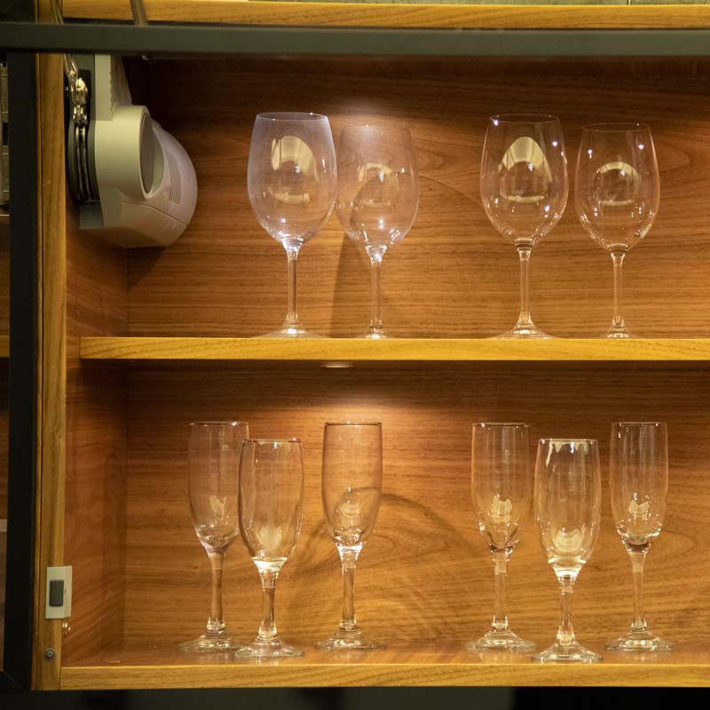 wine-glasses-cabinets